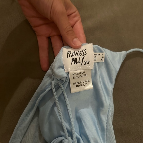 Princess Polly Blue Built in Bra Tank Top / XS - Picture 3 of 3